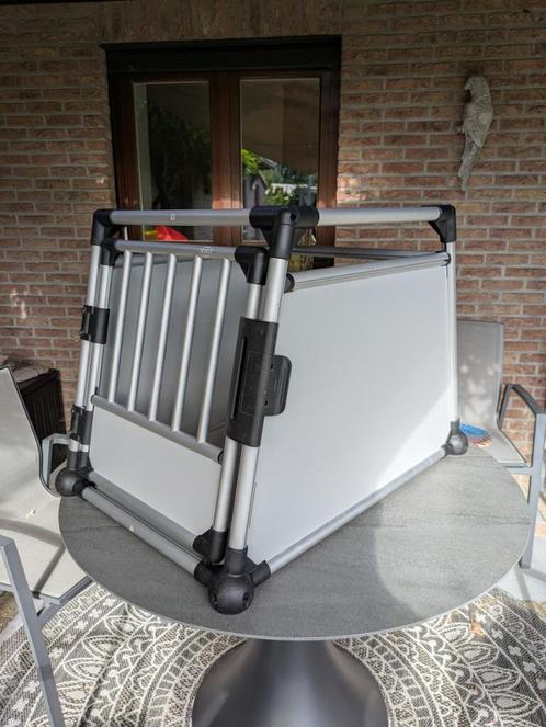 Trixie Hondenbench Aluminium - Lichtgrijs, Dieren en Toebehoren, Hondenbenches, Zo goed als nieuw, Ophalen