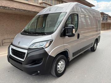 Peugeot Boxer L2H2 de 2020 avec 142000 km ! beschikbaar voor biedingen