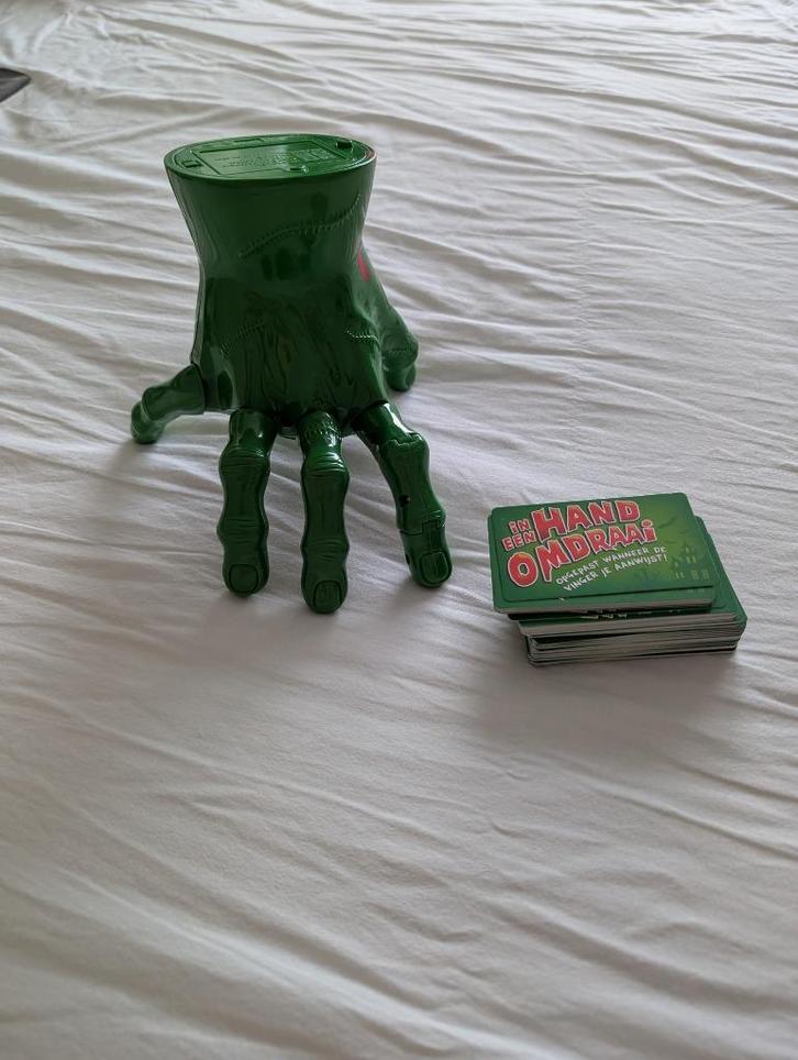 Gezelschapsspel: In een handomdraai, Hobby en Vrije tijd, Gezelschapsspellen | Bordspellen, Zo goed als nieuw, Drie of vier spelers