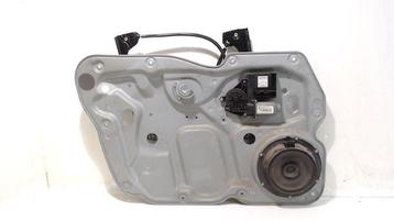 RAAMMECHANIEK ELEK LINKS VOOR Caddy III (2KA,2KH,2CA,2CH) beschikbaar voor biedingen
