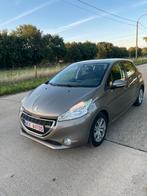 PEUGEOT 208 1.2 BENZINE MET 12 MAANDEN GARANTIE, Auto's, Voorwielaandrijving, Euro 5, Stof, Zwart