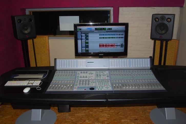 ICON D-COMMAND in Argosy Mirage studiodesk, Audio, Tv en Foto, Professionele apparaten, Gebruikt, Audio, Ophalen