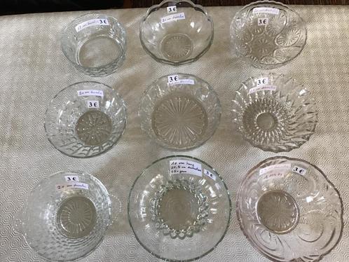 9 glazen schalen aan 3 euro per schaal, Huis en Inrichting, Keuken | Servies, Zo goed als nieuw, Ophalen of Verzenden
