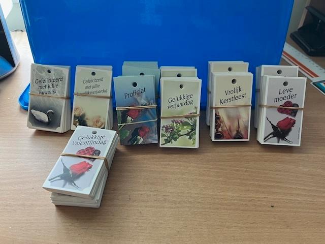 Bloemen / cadeaukaartjes, Zakelijke goederen, Kantoor en Winkelinrichting | Kantoorartikelen, Overige typen, Ophalen of Verzenden