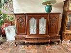 Kast vitrine antiek, Ophalen