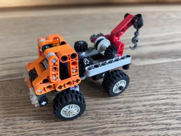LEGO Technic Mini Takelwagen - 9390 beschikbaar voor biedingen