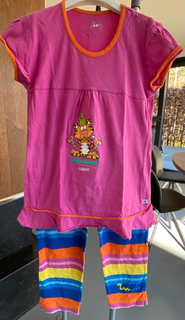 Roze pyjama woody in maat 10 jaar, Kinderen en Baby's, Kinderkleding | Maat 140, Gebruikt, Meisje, Nacht- of Onderkleding, Ophalen of Verzenden