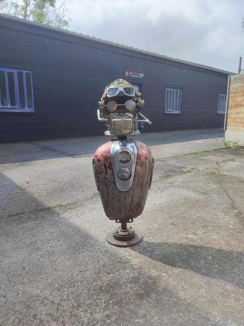 Te koop metalen beeldje, Antiek en Kunst, Curiosa en Brocante, Ophalen