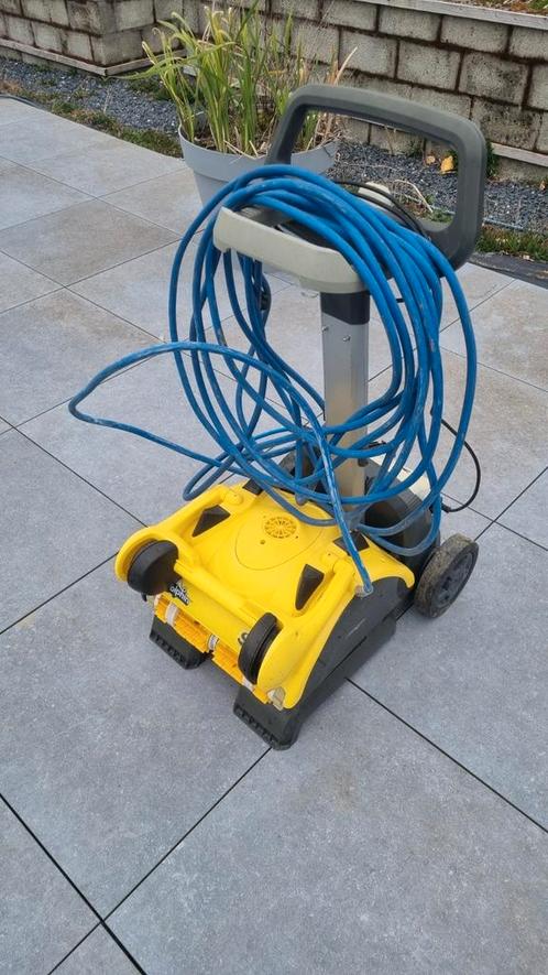 Robot aspirateur pour piscine DOLPHIN SWASH TC avec télécom, Tuin en Terras, Zwembaden, Zo goed als nieuw, Ophalen