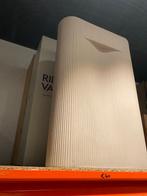 Ridge vase muuto vaas, Maison & Meubles, Accessoires pour la Maison | Vases, Neuf, Moins de 50 cm, Autres couleurs, Poterie ou Porcelaine