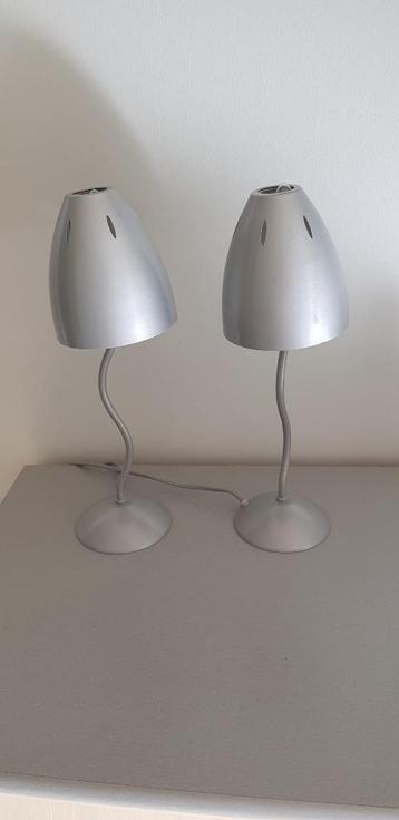 2 lampes de chevet beschikbaar voor biedingen