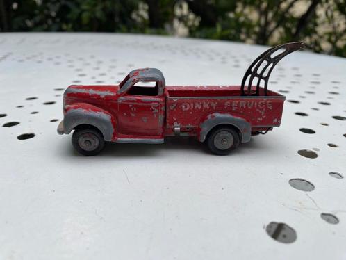 Dinky Toys Studebaker bergingswagen Dinky Service 1/43, Hobby en Vrije tijd, Modelauto's | 1:43, Gebruikt, Bus of Vrachtwagen
