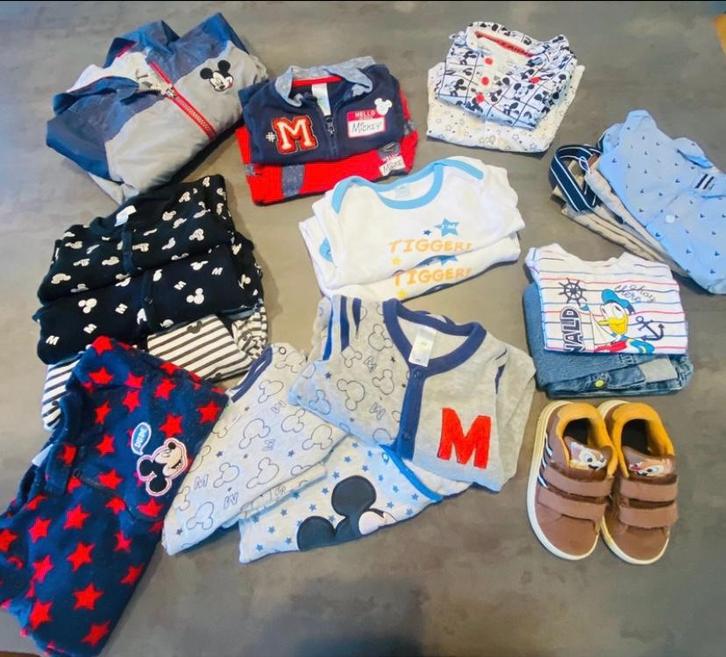 Disney kledingbundel maat 9-12maanden, Kinderen en Baby's, Babykleding | Baby-kledingpakketten, Gebruikt, Maat 68, Ophalen