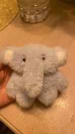 Blauwe olifant air pods pro 2 case, Kinderen en Baby's, Speelgoed | Knuffels en Pluche, Ophalen, Nieuw, Olifant