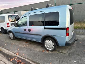 Opel combo export of opmaak disponible aux enchères