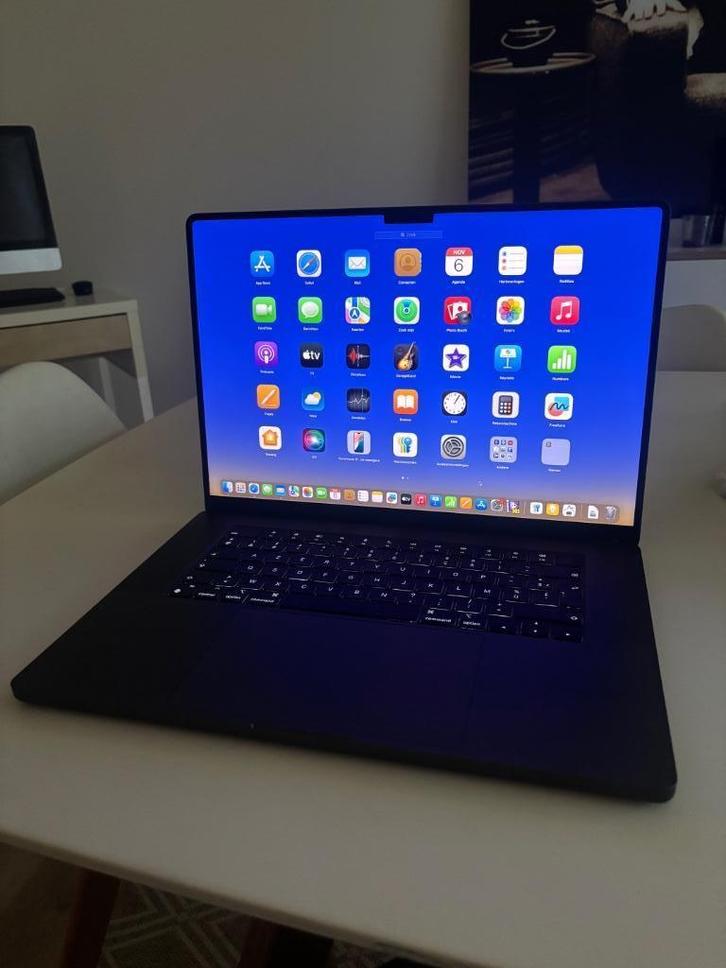 MacBook Pro 16inch, Computers en Software, Apple Macbooks, Nieuw, MacBook, 16 inch, 4 Ghz of meer, 512 GB, 32 GB, Azerty, Ophalen