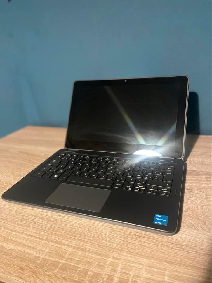 Dell Latitude 3120 – Pentium N6000 8GB RAM – 128GB SSD Touch, Computers en Software, Windows Laptops, Zo goed als nieuw, 12 inch