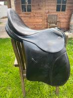 17" Kieffer Aachen VZH, Animaux & Accessoires, Chevaux & Poneys | Selles, Enlèvement ou Envoi