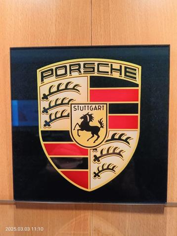 Porsche Logo 22 x 22 cm. Nieuw. beschikbaar voor biedingen