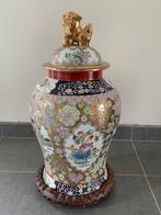 Chinese vaas met deksel en sokkel - tempelpot, Antiek en Kunst, Ophalen