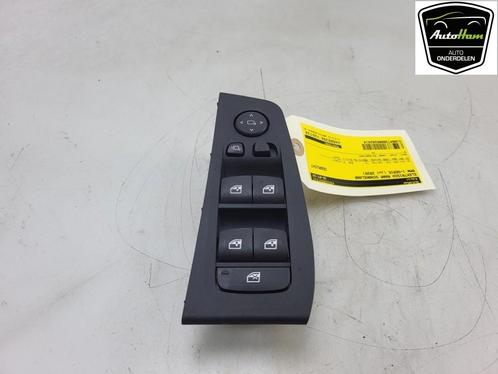 RAAMSCHAKELAAR BMW 1 serie (F40) (|794878501|61317948785|), Auto-onderdelen, Overige Auto-onderdelen, BMW, Gebruikt