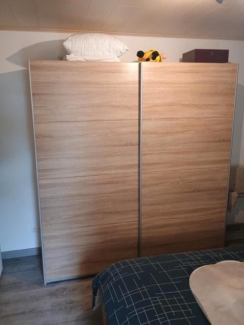 Garde-robe, Huis en Inrichting, Kasten | Kleerkasten, Met deur(en), Ophalen