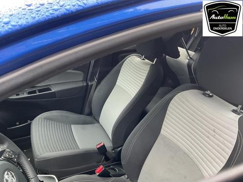 DIVERSEN Toyota Yaris III (P13) (|739200D063|), Auto-onderdelen, Overige Auto-onderdelen, Toyota, Gebruikt
