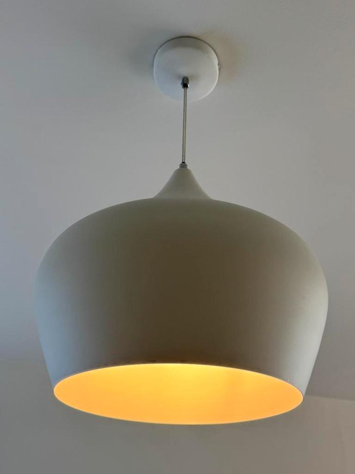 Witte design hanglamp – Maison du Monde, Huis en Inrichting, Lampen | Hanglampen, Zo goed als nieuw, Ophalen of Verzenden