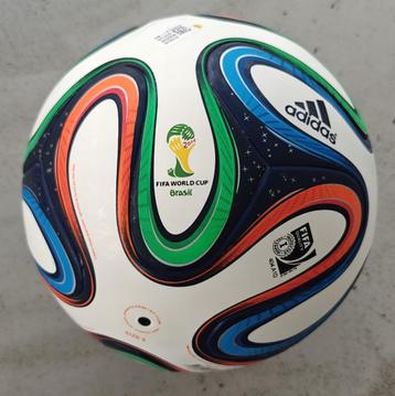 FIFA World cup Brasil 2014 Adidas Brazuca originele replica  beschikbaar voor biedingen