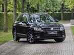 Volkswagen tiguan 1.5TSI | TREKHAAK | PANO | MASSAGE, Auto's, Automaat, https://public.car-pass.be/vhr/80be4a8f-4b81-4591-accc-2ea474c29cb6