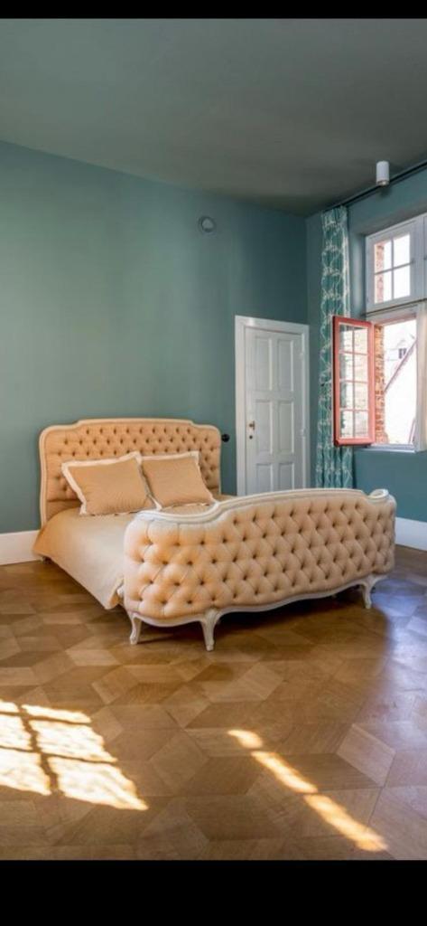 Swissflex bed, Huis en Inrichting, Slaapkamer | Bedden, Gebruikt, Tweepersoons, 180 cm, 200 cm, Hout, Beige, Ophalen