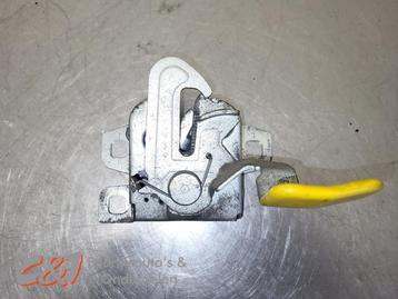 Slotmechaniek Motorkap van een Citroen Jumper beschikbaar voor biedingen