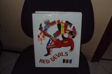 2 nieuw verpakte ringmappen / ringkaft / ringmap beschikbaar voor biedingen