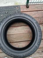 235/45 R18 V continentale achterband, Auto-onderdelen, Banden en Velgen, Ophalen, Band(en)