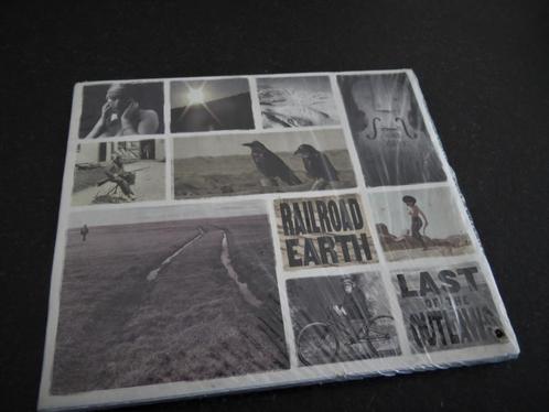 RAILROAD EARTH - Last Of The Outlaws NEW & SEALED CD 2014, Cd's en Dvd's, Cd's | Rock, Nieuw in verpakking, Rock-'n-Roll, Ophalen of Verzenden