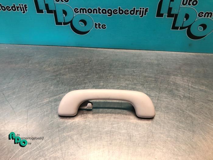 Handgreep van een Renault Clio (Clio 4 12-), Auto-onderdelen, Interieur en Bekleding, Renault, Gebruikt, 3 maanden garantie, Ophalen of Verzenden