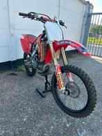 Honda crf250r 4t cross hellemaal in orde goed onderhouden, Ophalen, Zo goed als nieuw, 5 versnellingen, 250 cc