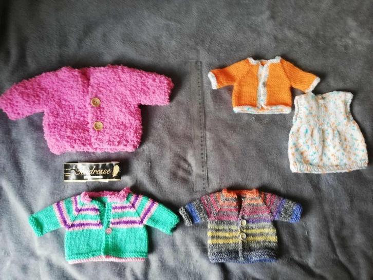 Warme vesten en jurk voor de pop, nieuw, Kinderen en Baby's, Speelgoed | Poppen, Nieuw, Babypop, Ophalen of Verzenden