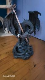 Dragon, Collections, Enlèvement