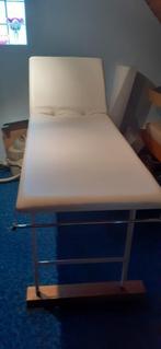 massagetafel /behandeltafel, Sport en Fitness, Gezondheidsproducten en Wellness, Ophalen, Zo goed als nieuw, Lichaamsverzorging