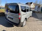 Ford Tourneo COURIER TITANIUM Ecoboost 125PK OC3521 *57444*, Monovolume, Zwart, 152 g/km, Parkeersensor