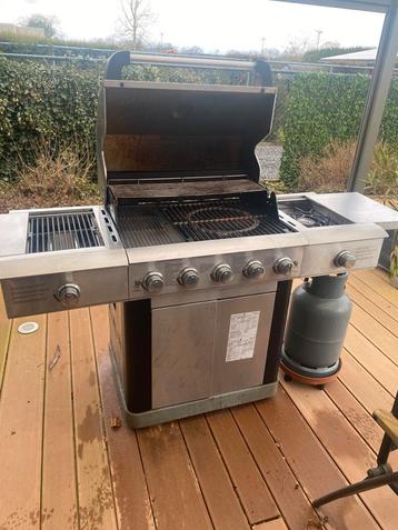 Tarrington House gas BBQ beschikbaar voor biedingen