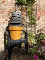 Gratis tuinstoel en bloempotten., Tuin en Terras, Ophalen, Plastic