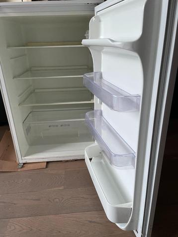 Frigo Zanussi encastrable, 85 à 120 cm, Sans bac à congélation, Enlèvement, Utilisé