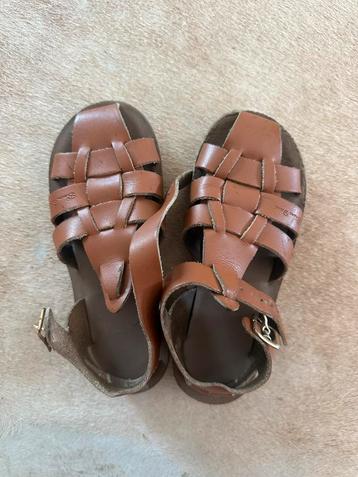 Salt water sandals size 12 beschikbaar voor biedingen