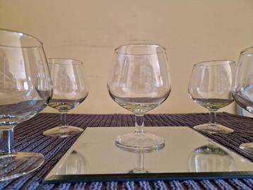 5  Cognacglazen beschikbaar voor biedingen