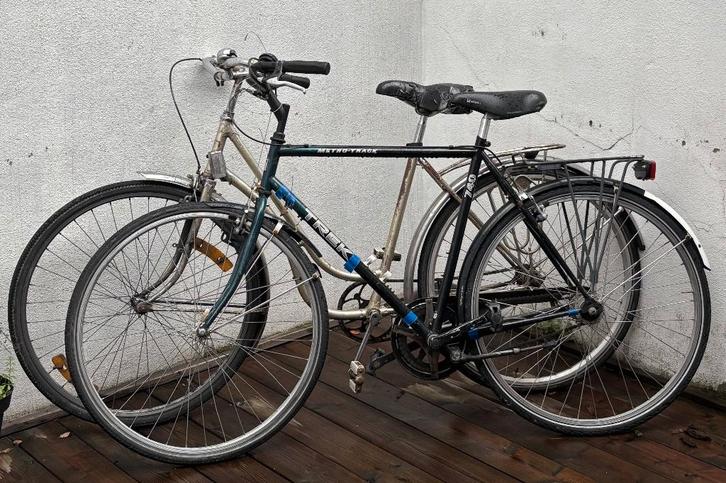 Kapotte heren-/damesfiets – bruikbare onderdelen, Fietsen en Brommers, Fietsen | Dames | Damesfietsen, Gebruikt, Overige merken