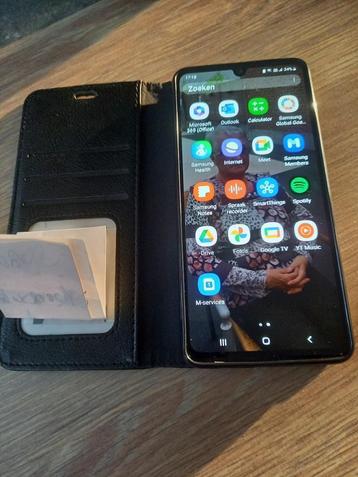 Gsm Samsung A41 zo goed als nieuwe staat  beschikbaar voor biedingen