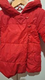 Rode jas maat 18 maand merk Obaibi, Enlèvement ou Envoi, Comme neuf, Obaibi, Fille
