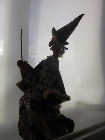 Halloween heks / hoed beschikbaar voor biedingen